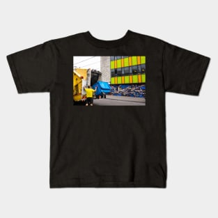 Rubbish truck in Collingwood, Melbourne, Australia. Kids T-Shirt